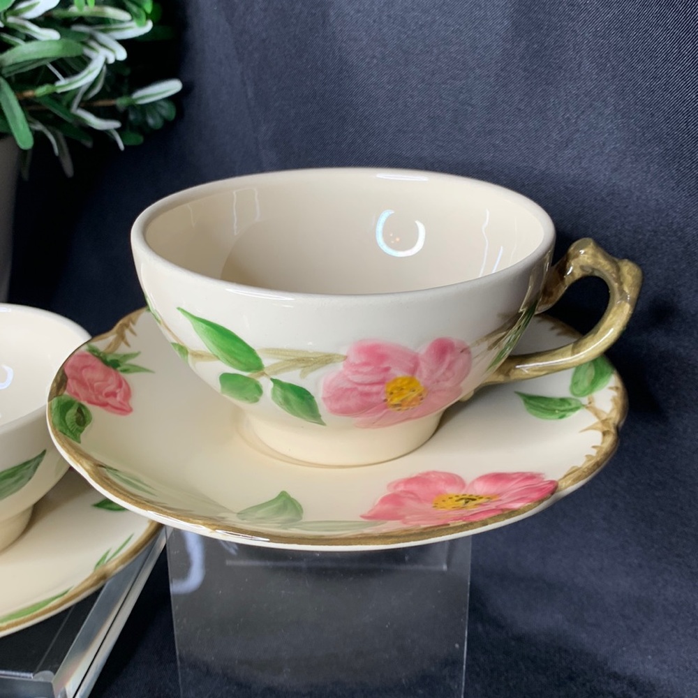 Set of 4 vintage 1958-60 Franciscan Dessert Rose cups and saucers - Picture 7 of 13